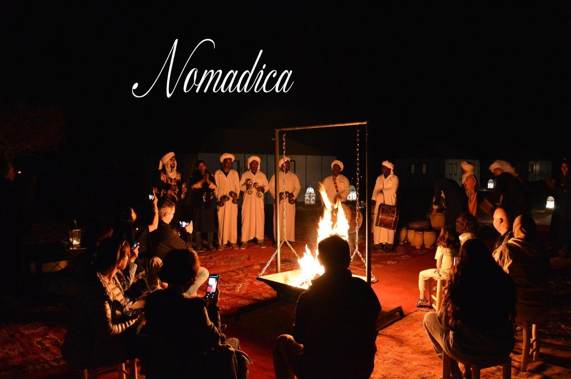 ホテル Nomadica Luxury Camp メルズーガ エクステリア 写真