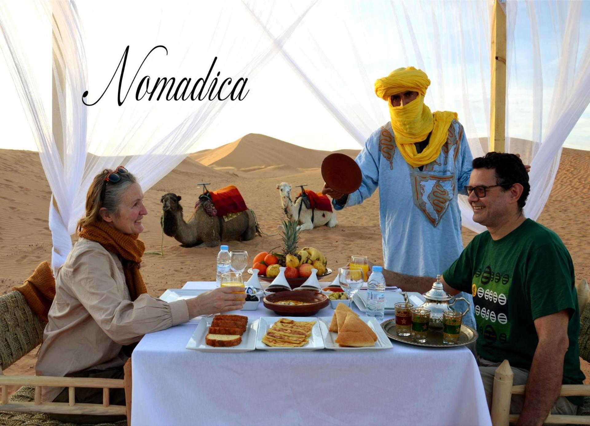ホテル Nomadica Luxury Camp メルズーガ エクステリア 写真