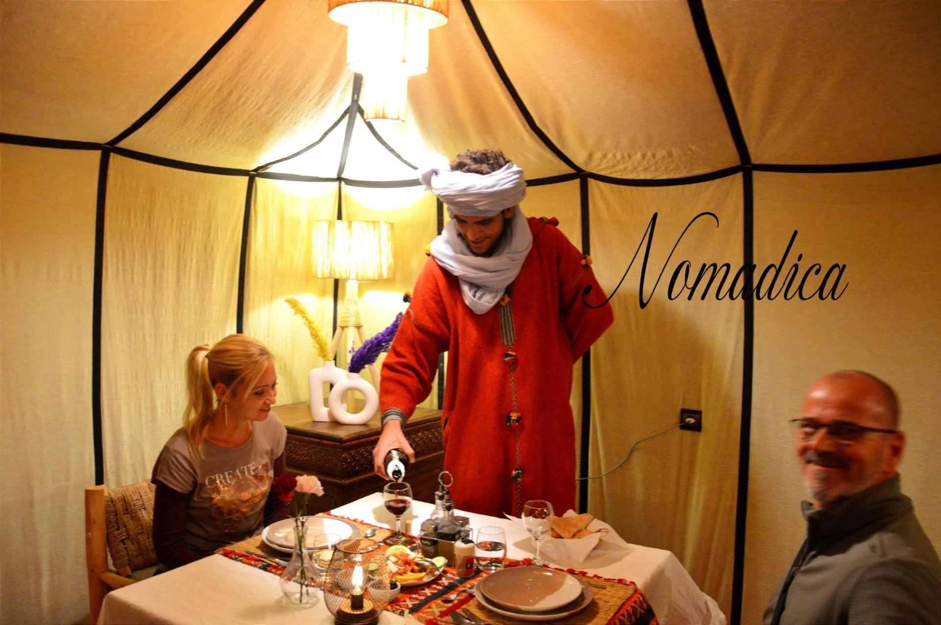 ホテル Nomadica Luxury Camp メルズーガ エクステリア 写真