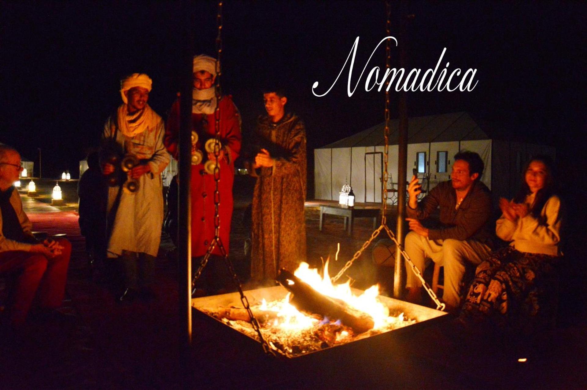 ホテル Nomadica Luxury Camp メルズーガ エクステリア 写真